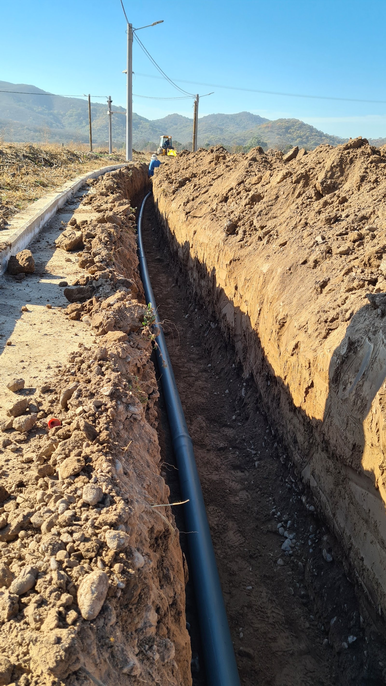 Red de Agua y Red de Gas – Loteo La Celestina